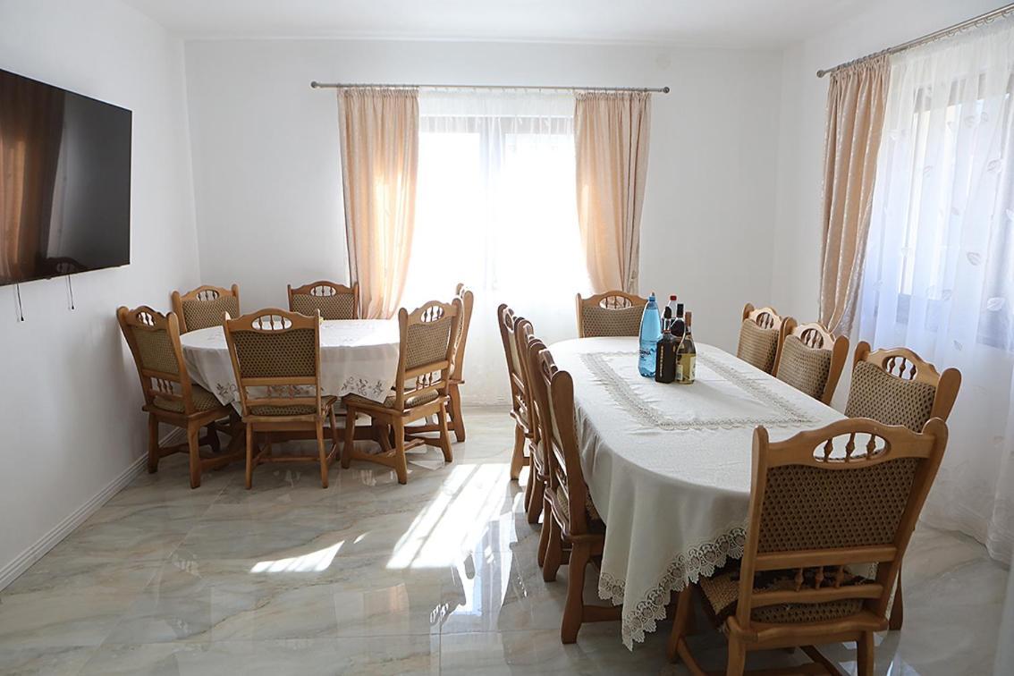 Hotel Casa Carmen Poienile Izei Zewnętrze zdjęcie
