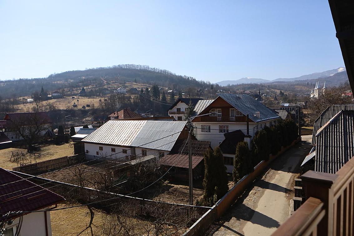 Hotel Casa Carmen Poienile Izei Zewnętrze zdjęcie
